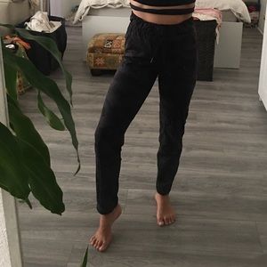 Lululemon camo joggers